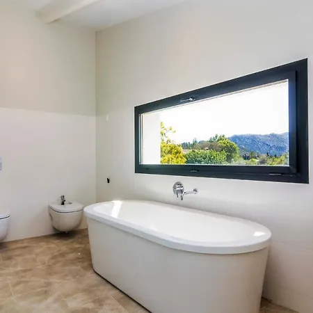 Hort Petit De Ternelles Underfloor Heating * بويينسا