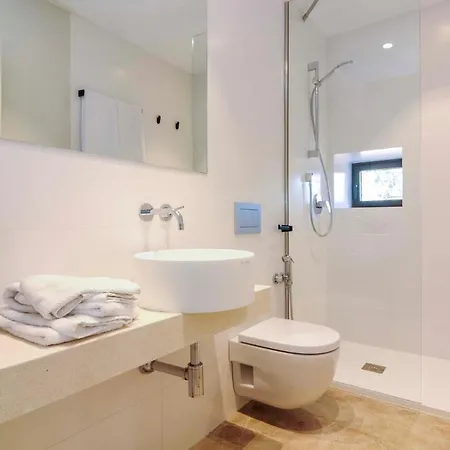 Hort Petit De Ternelles Underfloor Heating فيلة *